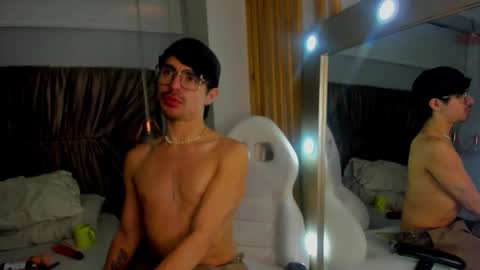 Snapshot of brycams3 chatting on September 2025 04:47:01 AM BRYAN online show from September 2025 04:47:01 AM