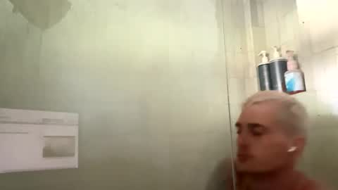 bryjybxxx online show from April 2026 04:52:01 PM