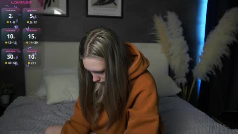 Snapshot of bubblebbb chatting on October 2025 04:08:02 AM Sabrina online show from October 2025 04:08:02 AM