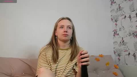 Snapshot of bubblebbb chatting on November 2025 04:37:01 AM Sabrina online show from November 2025 04:37:01 AM