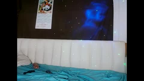 Max  candi online show from February 2026 04:05:02 AM