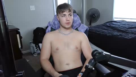 Snapshot of bubblebuttbdn chatting on September 2025 05:40:01 PM BubblebuttBdn online show from September 2025 05:40:01 PM