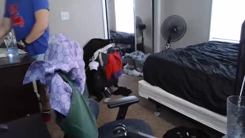 Snapshot of bubblebuttbdn chatting on September 2025 06:35:02 PM BubblebuttBdn online show from September 2025 06:35:02 PM