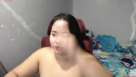 Snapshot of bubblebuttpinay chatting on June 2026 11:54:01 PM Sunshine online show from June 2026 11:54:01 PM