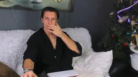 bubblecum_ online show from January 2026 08:25:01 PM