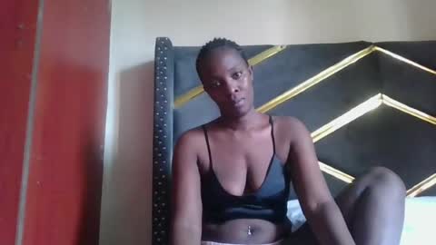 Snapshot of bubblie_bae chatting on June 2026 08:56:02 AM Bobbie online show from June 2026 08:56:02 AM