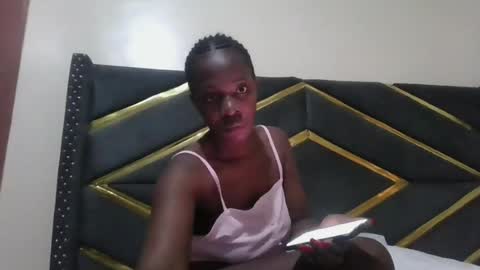 Snapshot of bubblie_bae chatting on June 2026 03:42:02 AM Bobbie online show from June 2026 03:42:02 AM