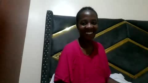 Snapshot of bubblie_bae chatting on June 2026 07:20:01 PM Bobbie online show from June 2026 07:20:01 PM