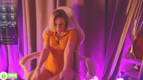 bubbling_crush online show from January 2025 12:22:02 AM