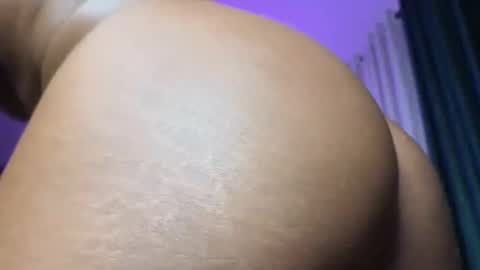 Im Tisia online show from December 2024 03:21:02 AM