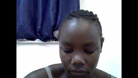 Snapshot of bubbly_ass247 chatting on October 2025 01:54:01 PM bubbly online show from October 2025 01:54:01 PM