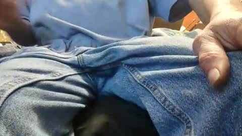 Snapshot of bubby_sexy chatting on October 2025 03:40:01 AM bubby_sexy online show from October 2025 03:40:01 AM