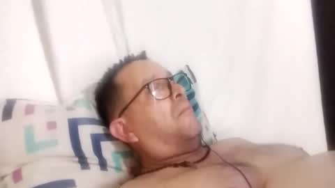 buchs32 online show from October 2025 05:21:02 AM