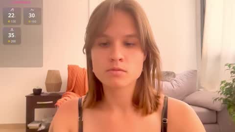 Mira  online show from November 2025 05:34:02 PM