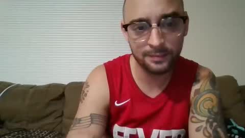 Snapshot of bud42o chatting on November 2025 04:11:01 AM Bud42o online show from November 2025 04:11:01 AM