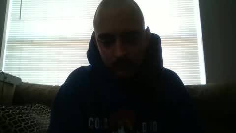 Bud42o online show from December 2025 07:43:01 PM