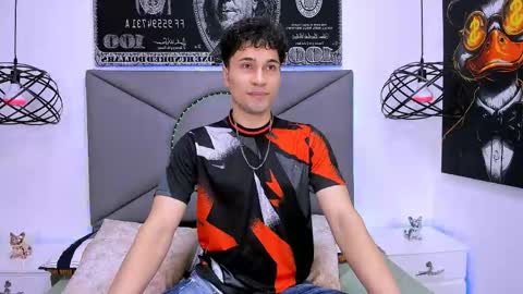 Buddy Whitte online show from April 2026 04:45:02 PM