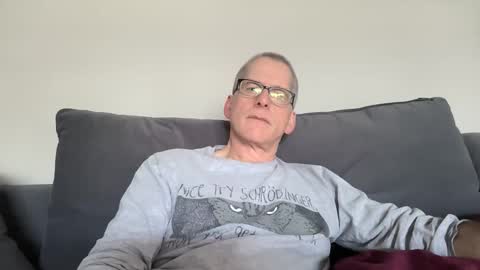 budman004 online show from May 2026 08:37:01 PM