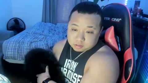 buffsexyman24 online show from March 2025 12:53:01 AM