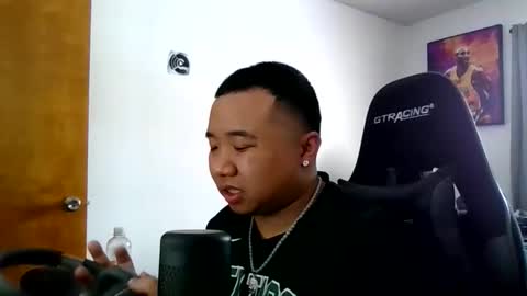 buffsexyman24 online show from February 2026 02:24:01 PM