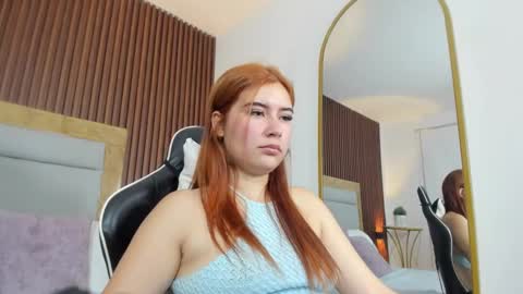 Snapshot of buffy_babyy chatting on September 2025 01:44:02 PM B online show from September 2025 01:44:02 PM