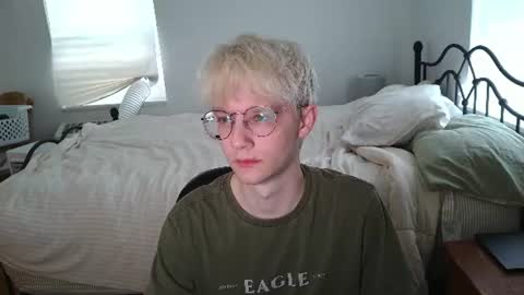 bugboy08 online show from June 2026 10:05:02 PM