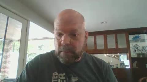 Snapshot of bulldog302w chatting on February 2026 02:25:01 PM bulldog302w online show from February 2026 02:25:01 PM