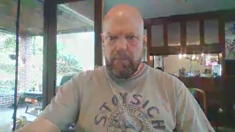 Snapshot of bulldog302w chatting on April 2026 12:13:01 PM bulldog302w online show from April 2026 12:13:01 PM