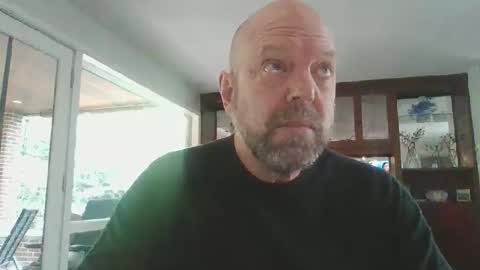 Snapshot of bulldog302w chatting on April 2026 03:37:02 PM bulldog302w online show from April 2026 03:37:02 PM