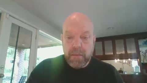 Snapshot of bulldog302w chatting on April 2026 12:15:01 PM bulldog302w online show from April 2026 12:15:01 PM