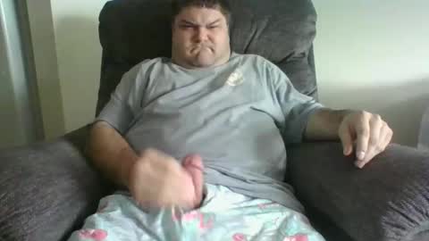 bulldoggie4669 online show from December 2025 03:52:01 PM