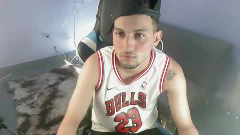 BULL online show from October 2025 06:50:01 PM