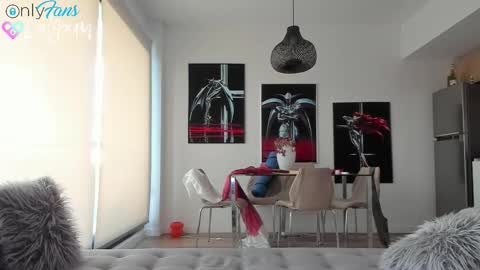 Ivan online show from October 2025 09:49:01 PM