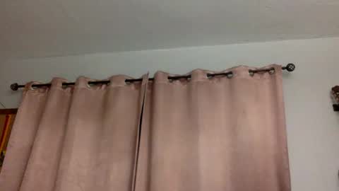 bunnibaby333 online show from January 2025 05:37:02 AM