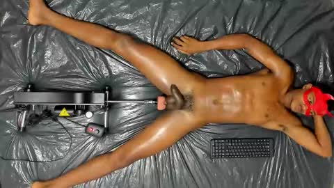     online show from October 2025 12:44:02 AM