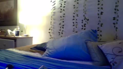 Bunny online show from September 2025 11:37:01 PM