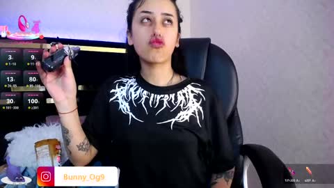 Snapshot of bunny__o chatting on September 2025 08:31:01 PM Bunny online show from September 2025 08:31:01 PM