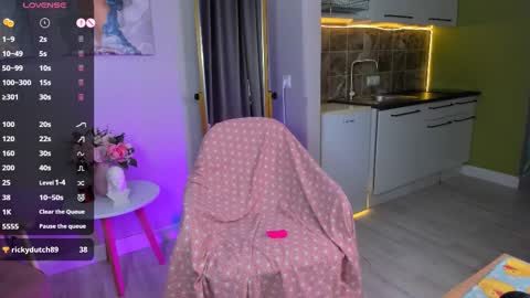 Sasha  online show from February 2025 01:46:02 PM