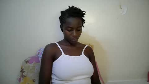 bunny_bliss1 online show from April 2026 06:38:01 PM