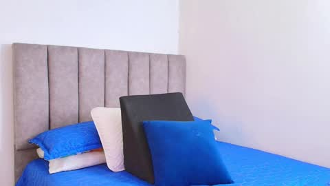 Snapshot of bunny_swtt chatting on January 2025 03:15:01 AM Carolina online show from January 2025 03:15:01 AM