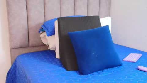 Snapshot of bunny_swtt chatting on January 2025 06:22:01 AM Carolina online show from January 2025 06:22:01 AM