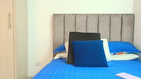 Snapshot of bunny_swtt chatting on September 2025 04:03:02 AM Carolina online show from September 2025 04:03:02 AM