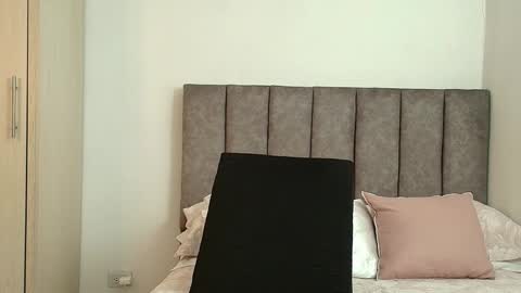 Carolina online show from February 2026 05:15:01 AM