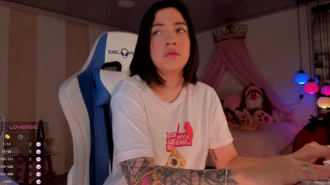bunny_vinterxo online show from December 2024 02:19:02 AM
