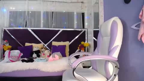 PAULINA online show from September 2025 11:56:01 AM