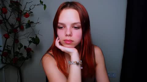 Ariel online show from November 2025 09:03:01 PM