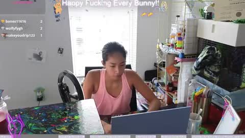 Snapshot of bunnycheekz chatting on December 2024 05:28:02 PM Tokki  bunny  online show from December 2024 05:28:02 PM