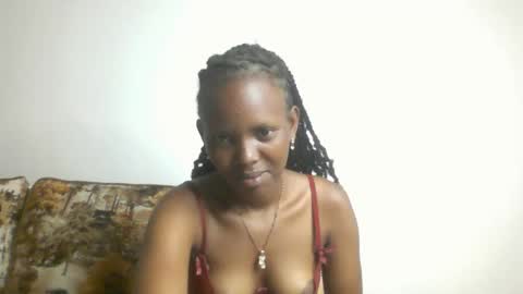bunnydiva_ online show from April 2026 02:05:02 AM