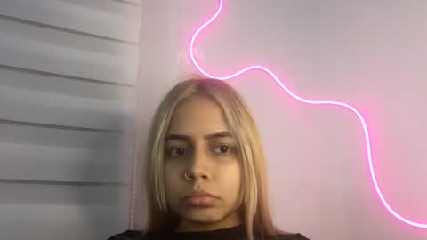 bunnylove_07 online show from January 2026 11:21:02 PM