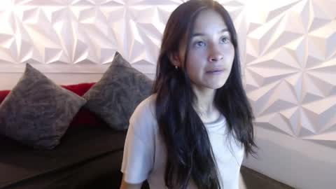 bunny online show from October 2025 05:25:02 PM